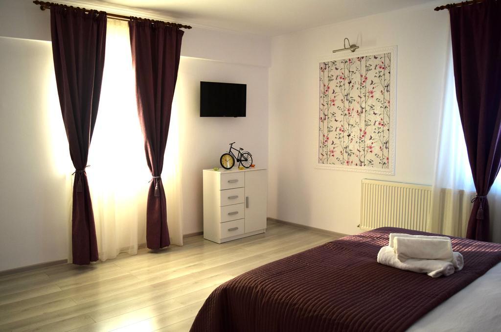 Apartament Liliac Бухарест Екстер'єр фото