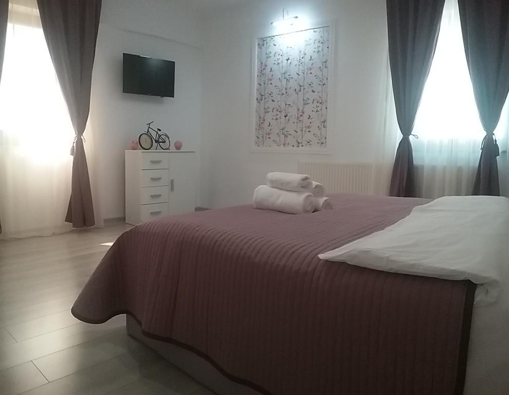 Apartament Liliac Бухарест Екстер'єр фото