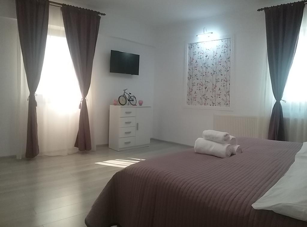Apartament Liliac Бухарест Екстер'єр фото